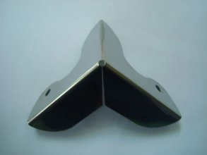 鐵護(hù)角